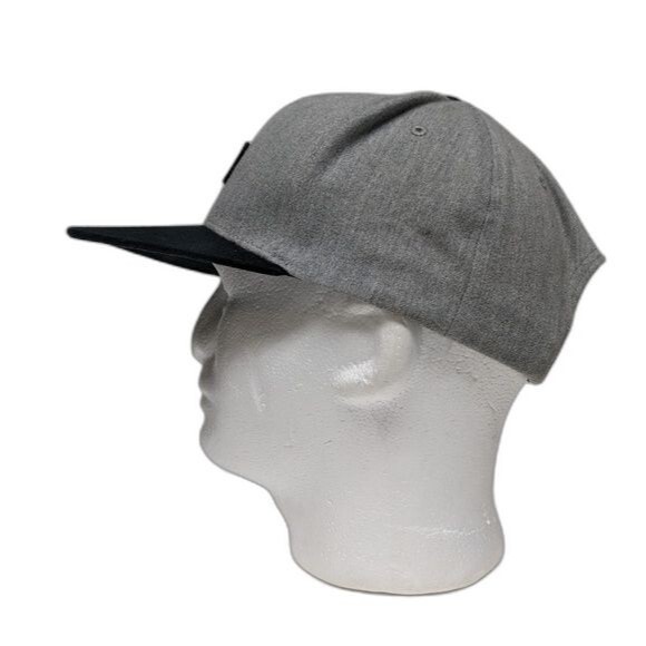 Brixton Hat Cap Snapback Brxtn Mfg Co Supply Adjustable Classic Logo Gray Black - Picture 6 of 10